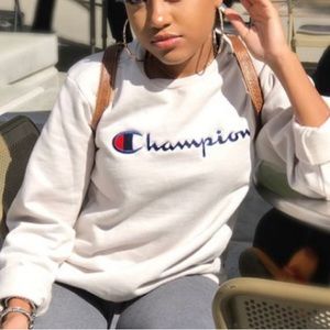 Champion Graphic Pullover Sweatshirt